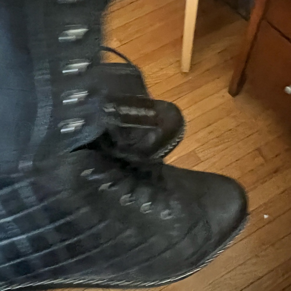 Vince Cumuto boot - Picture 3 of 3